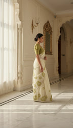 FLOREA ÉLITE-Premium Floral Print Saree